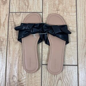 Old Navy Black and Tan Sandals with Minimalist Straps